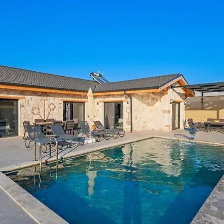 Ader 6 Villa *